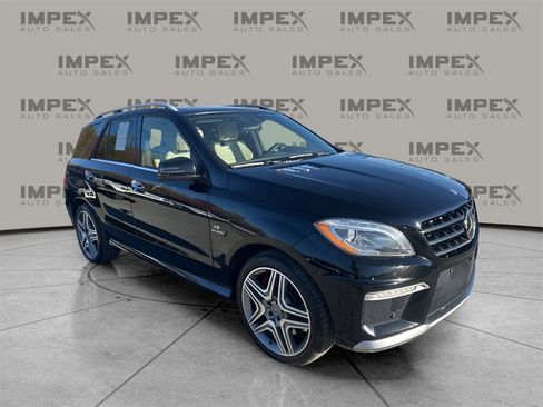 Used 2015 Mercedes-Benz ML 63 AMG 4MATIC image 7