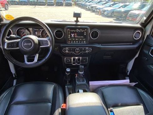 Used 2023 Jeep Gladiator Overland w/ Popular Equipment Package AWD/4WD image 14