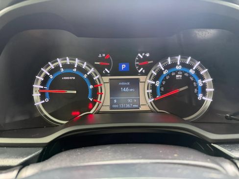Used 2019 Toyota 4Runner TRD Off-Road Premium AWD/4WD image 25