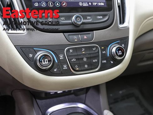Used 2024 Chevrolet Malibu LT FWD image 20