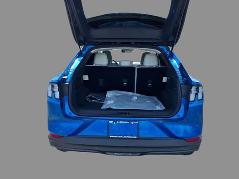 New 2026 Ford Mustang Mach-E Premium image 8