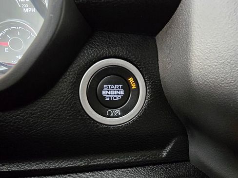 Used 2024 RAM 3500 Big Horn image 29