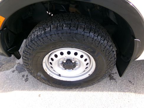 Used 2020 Ford Ranger XL w/ Equipment Group 101A Mid image 13