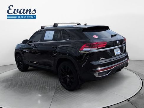 Used 2023 Volkswagen Atlas Cross Sport SE w/ Black Wheel Package AWD/4WD image 4