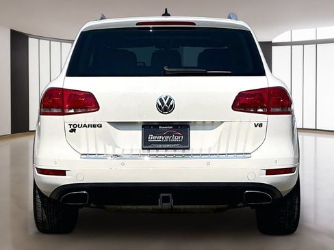 Used 2011 Volkswagen Touareg VR6 AWD/4WD image 6