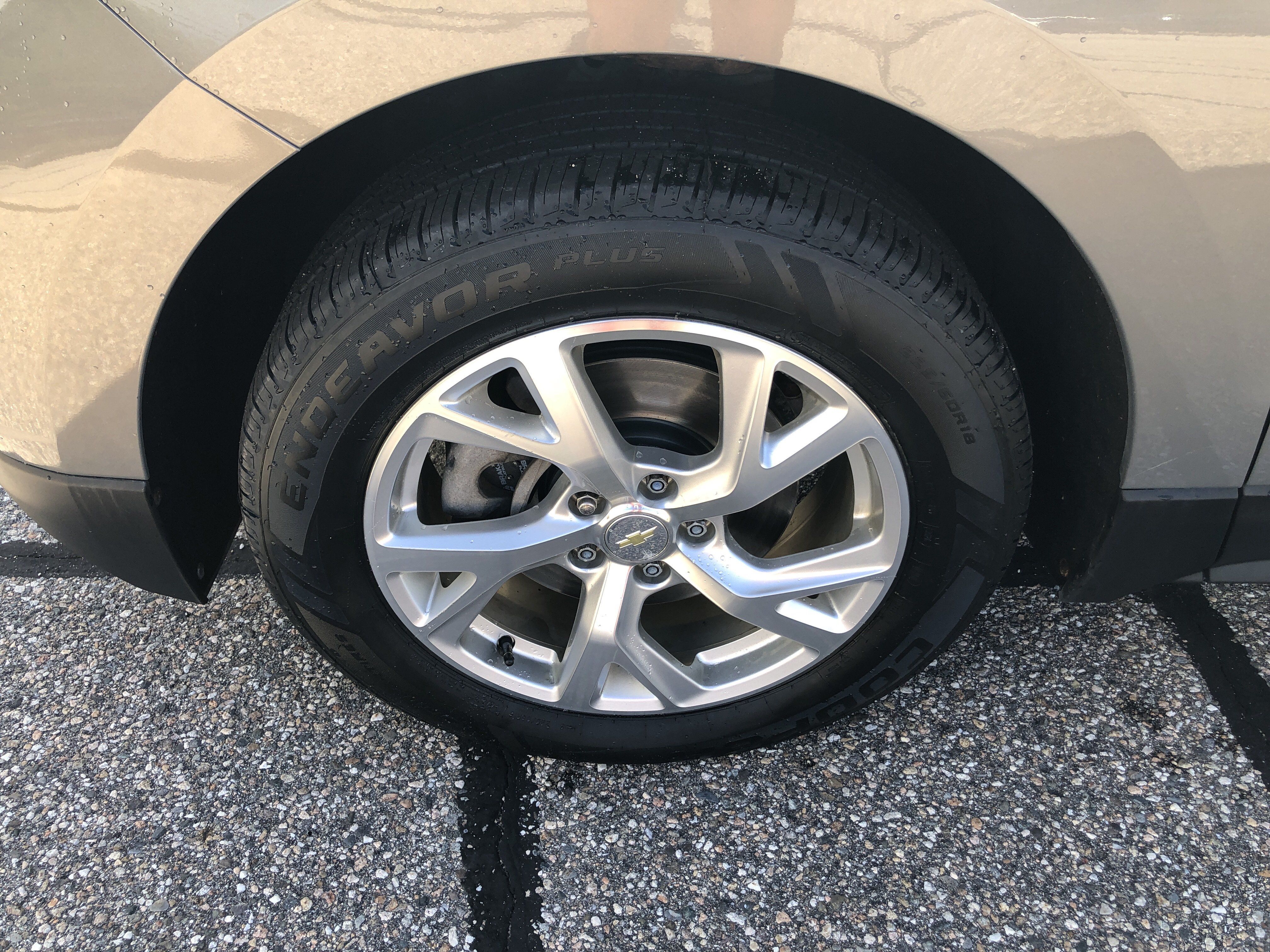 Used 2019 Chevrolet Equinox LT AWD/4WD image 9