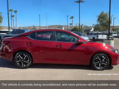 Used 2024 Nissan Sentra SV FWD image 4