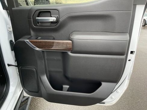 Used 2019 GMC Sierra 1500 Elevation w/ Elevation Value Package image 32