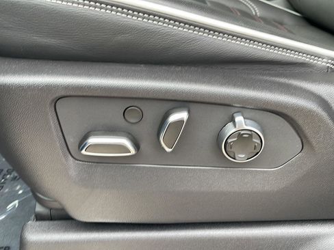 Used 2024 GMC Sierra 1500 AT4X w/ AT4X AEV Edition image 10