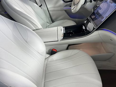 Certified 2026 Mercedes-Benz EQE 320+ SUV image 20