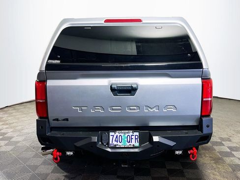 Used 2024 Toyota Tacoma TRD Sport image 7