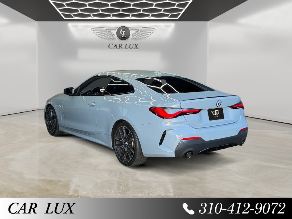 Used 2023 BMW 430i Coupe w/ M Sport Package RWD image 3