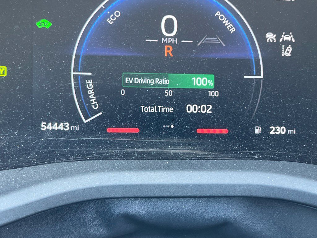 Used 2025 Toyota Camry SE FWD image 10