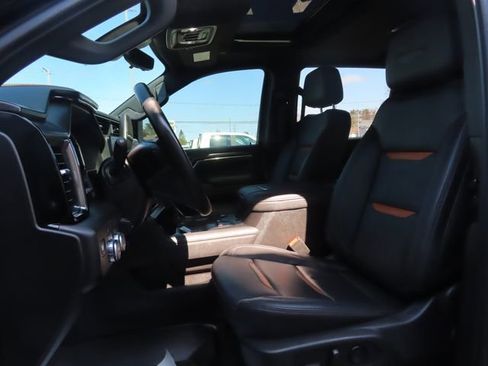 Used 2024 GMC Sierra 2500 AT4 w/ AT4 Premium Plus Package image 20