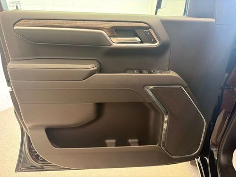 Certified 2024 GMC Sierra 1500 Elevation AWD/4WD image 14