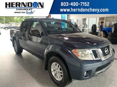 Used 2018 Nissan Frontier SV w/ Value Truck Package RWD image 1