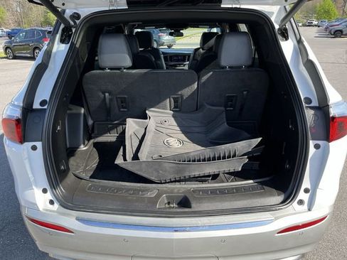 Used 2023 Buick Enclave Essence w/ Experience Buick Package AWD/4WD image 23