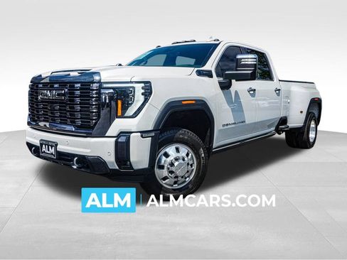 Used 2024 GMC Sierra 3500 Denali Ultimate AWD/4WD image 1