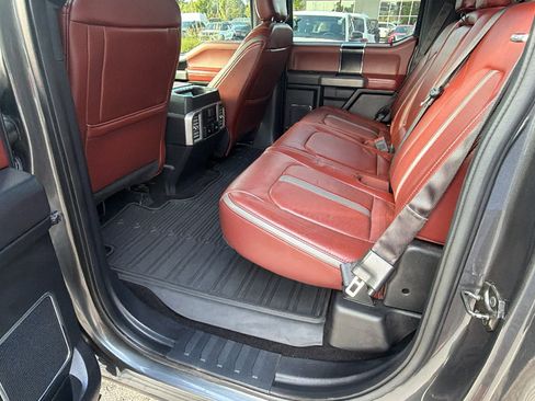 Used 2018 Ford F150 Platinum w/ Equipment Group 701A Luxury AWD/4WD image 23
