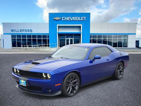 Used 2021 Dodge Challenger R/T w/ Blacktop Package image 1