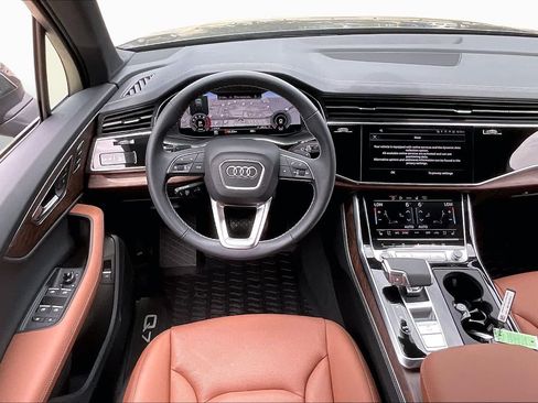 Used 2026 Audi Q7 3.0T Premium Plus w/ Premium Plus Package AWD/4WD image 6