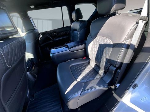 Used 2021 INFINITI QX80 Sensory w/ All-Season Package image 22