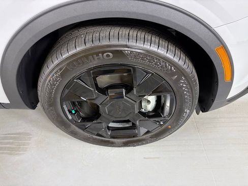 New 2026 Kia Sportage X-Line w/ X-Line Premium Package image 11