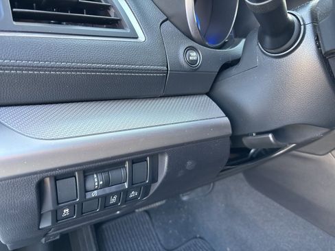 Used 2019 Subaru Outback 2.5i Premium w/ Popular Package #2 image 10