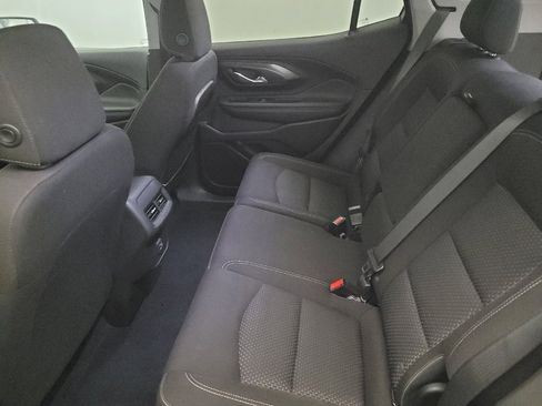 Used 2022 GMC Terrain SLE w/ Driver Convenience Package image 18