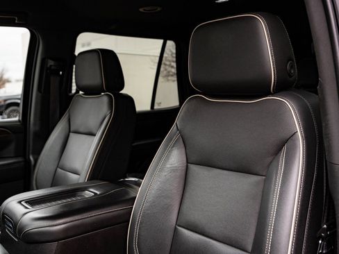 Used 2021 Chevrolet Tahoe Premier image 25