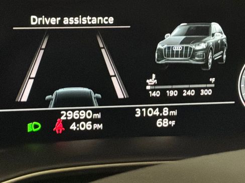 Used 2023 Audi Q7 2.0T Premium w/ Convenience Package image 13