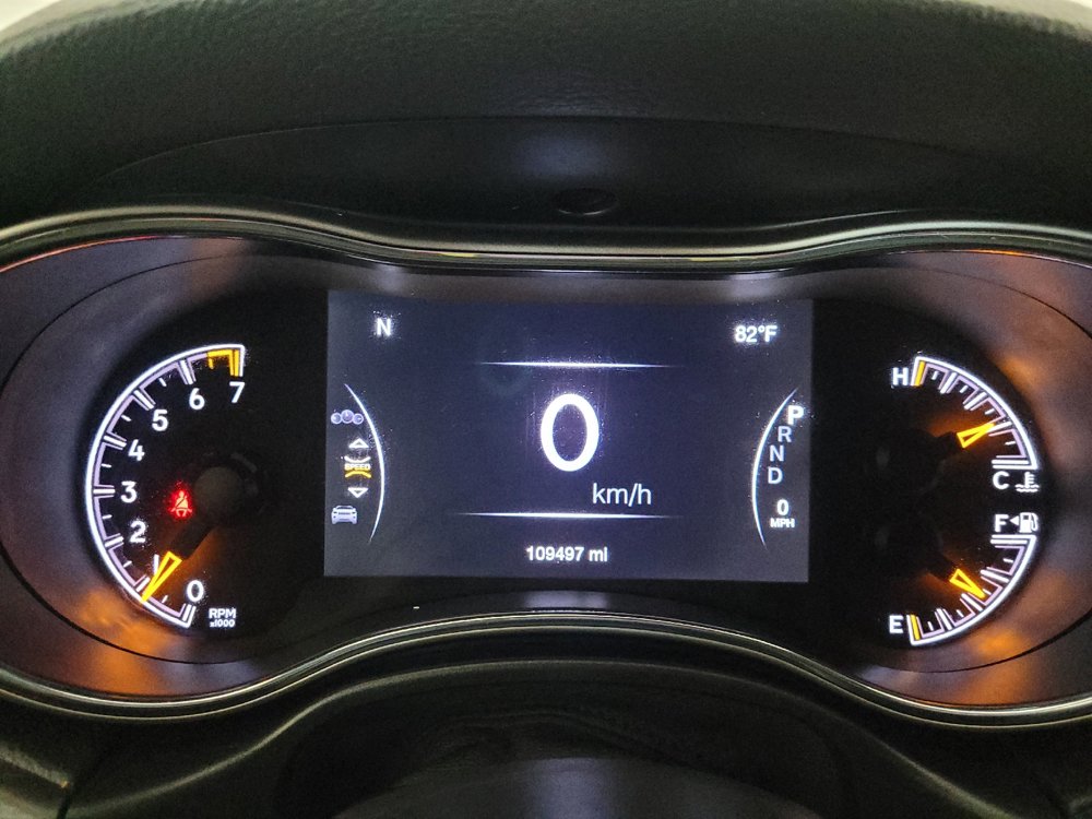 Used 2021 Jeep Grand Cherokee Limited RWD image 23