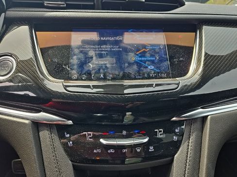 Used 2023 Cadillac XT6 Sport AWD/4WD image 11