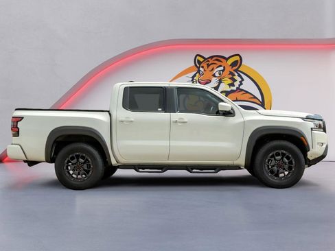 Used 2023 Nissan Frontier PRO-4X w/ Pro-4X Premium Package AWD/4WD image 4