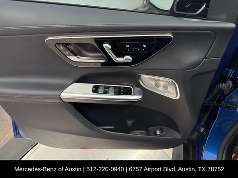 Used 2023 Mercedes-Benz GLC 300 4MATIC image 18