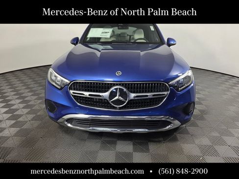 New 2026 Mercedes-Benz GLC 300 image 2