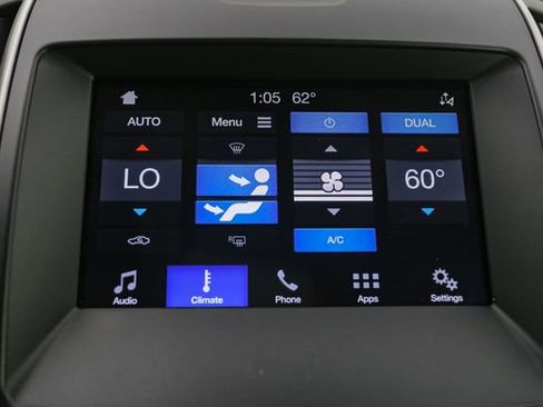 Used 2019 Ford Edge SEL w/ Equipment Group 201A AWD/4WD image 22