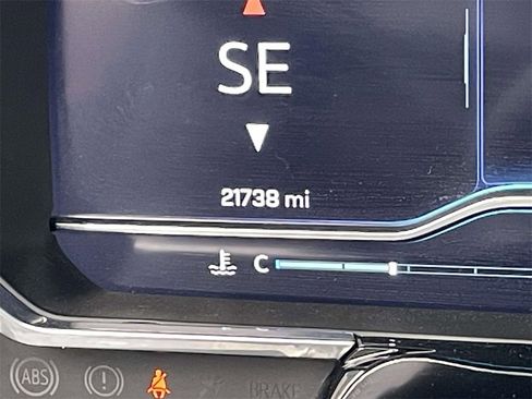 Used 2025 Chevrolet Silverado 1500 LT image 22