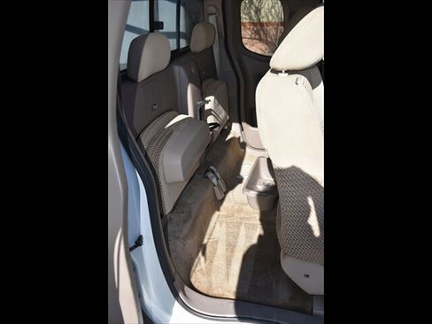 Used 2016 Nissan Frontier SV RWD image 37