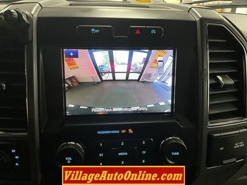 Used 2020 Ford F150 XLT w/ Equipment Group 302A Luxury AWD/4WD image 16