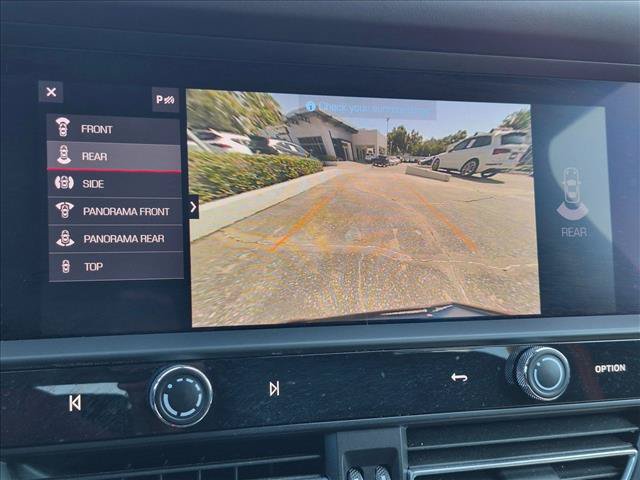 Used 2024 Porsche Macan AWD/4WD image 18