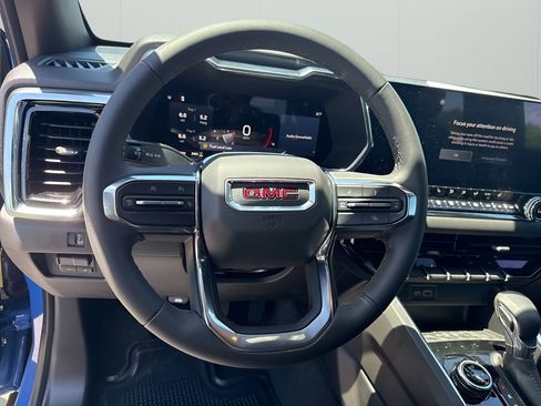 New 2025 GMC Canyon Elevation w/ Convenience Package image 20