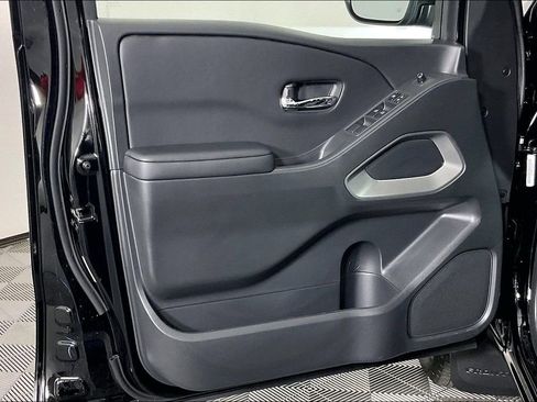 New 2026 Nissan Frontier SV w/ Tow Package image 42