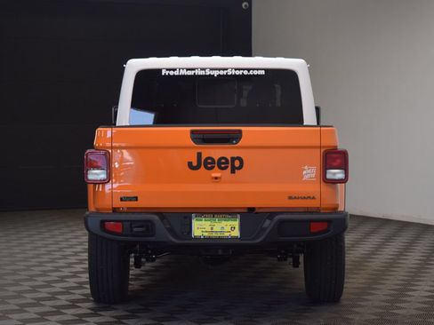 New 2026 Jeep Gladiator Sport AWD/4WD image 13
