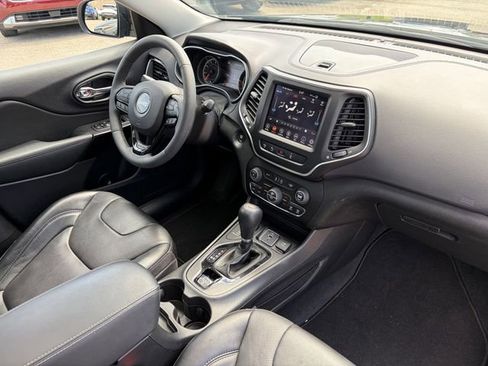 Used 2023 Jeep Cherokee Altitude Lux w/ Lux Elite Package AWD/4WD image 5