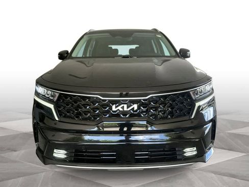 Certified 2023 Kia Sorento EX AWD/4WD image 3