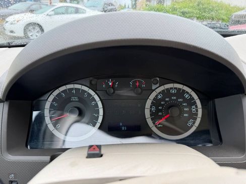 Used 2010 Ford Escape XLT FWD image 15