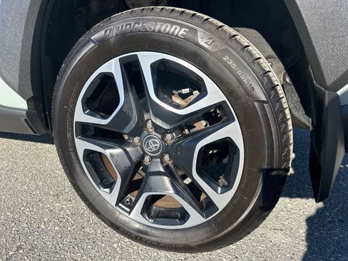 Used 2019 Toyota RAV4 Adventure image 30