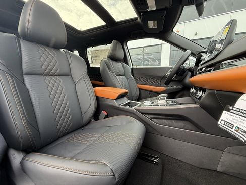 Used 2025 Mitsubishi Outlander SEL image 28