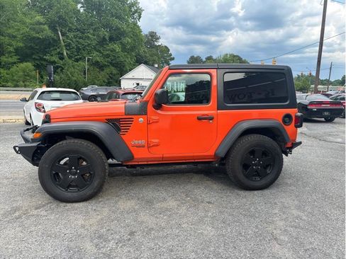 Used 2018 Jeep Wrangler Sport AWD/4WD image 4